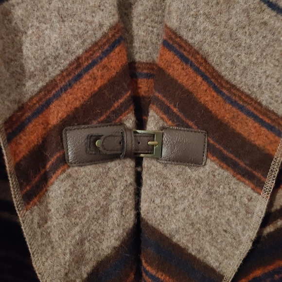 Striped Wool Cardigan - Picture 3 of 11